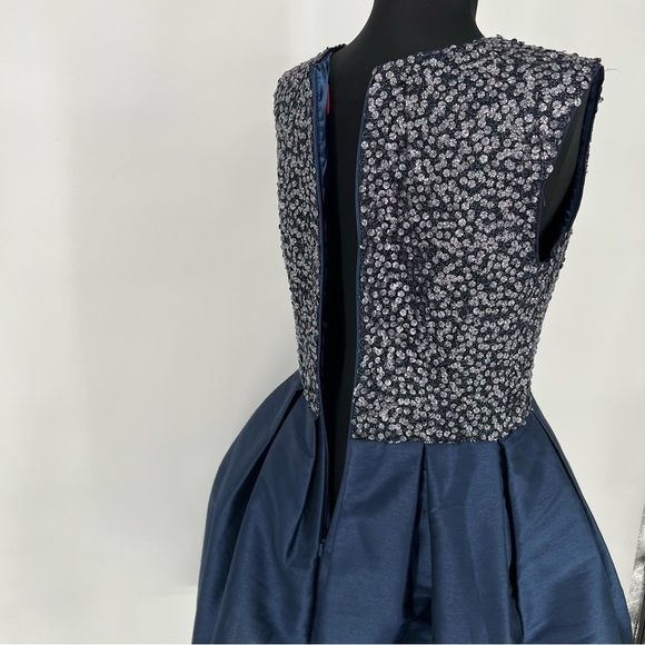 Monique‎ Lhuillier Embellished Fit and Flare Sparkle Navy Blue Tulle Cocktail 8 - Picture 10 of 15